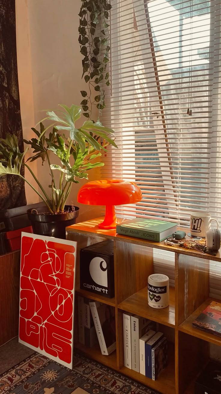 Minimalist Modern Mushroom Table Lamp - Danish Designer Orange Bedside Accent Light